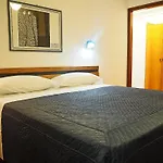 Roma Hotel 3*
