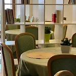 Roma 3* Assise